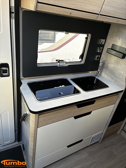 Rapido C55 65års, 180hk, Automat, Solcell 6 of 21