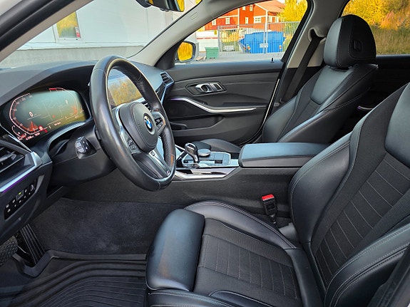BMW 320d 10 of 24