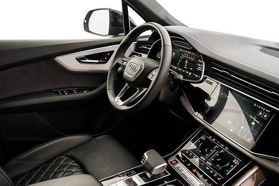 Audi SQ7 22 of 28