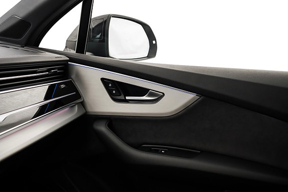 Audi SQ7 19 of 28