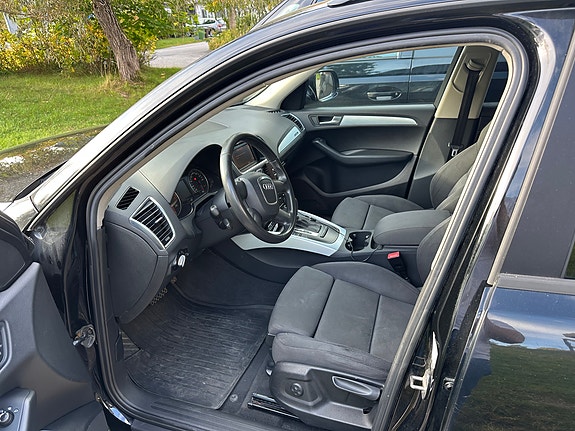 Audi Q5 6 of 8