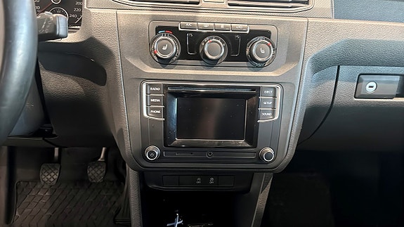 Volkswagen Caddy Maxi 9 of 14