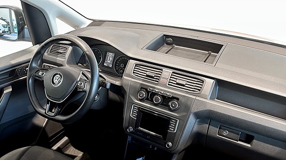 Volkswagen Caddy Maxi 10 of 14