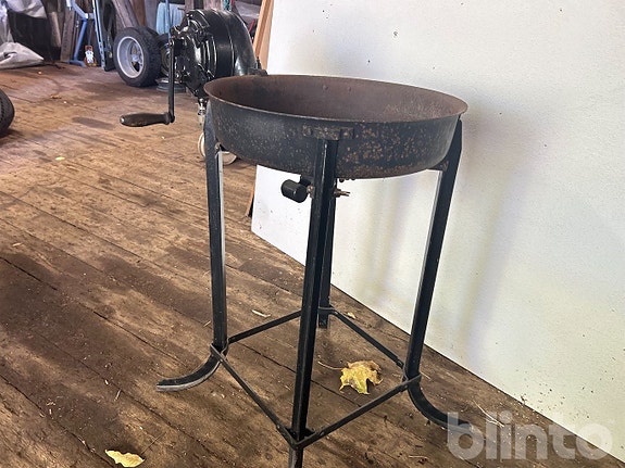 Product image 1 of 10