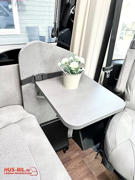 Pøssl Summit 540 Shine / Nordic Edition / Litium / Solpanel 5 of 27