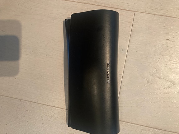 Product image 1 of 8