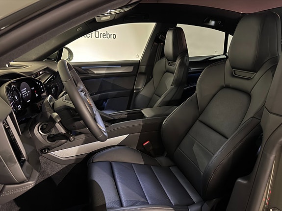 Porsche Cayenne Coupe 12 of 19