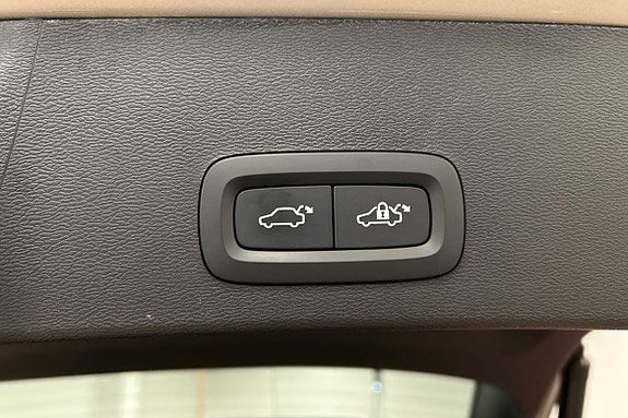 Volvo XC40 22 of 30