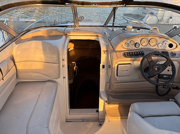Larson 240 Cabrio | Motor & drev totalrenoverade | Sänkt höstpris 5 of 11