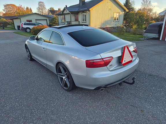 Audi A5 4 of 7