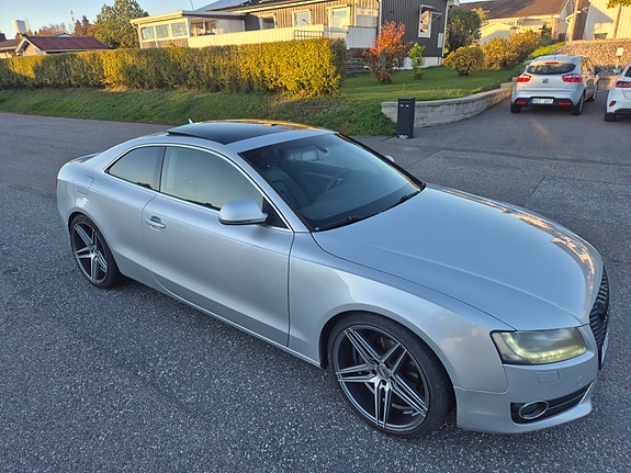 Audi A5 2 of 7