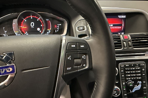 Volvo XC60 22 of 23