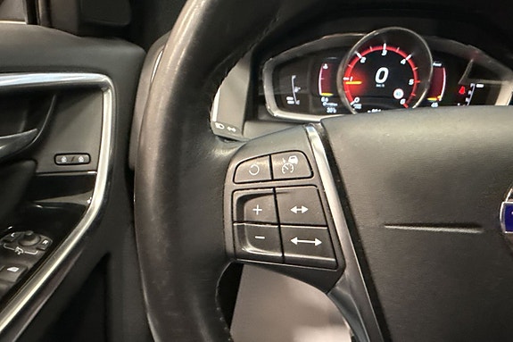 Volvo XC60 21 of 23