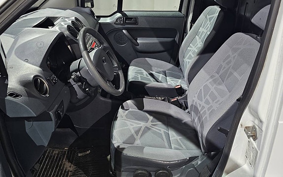 Ford Transit Connect 9 of 16