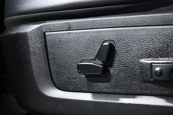 Dodge RAM 9 of 27