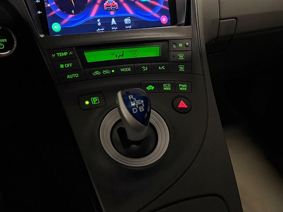 Toyota Prius 16 of 20
