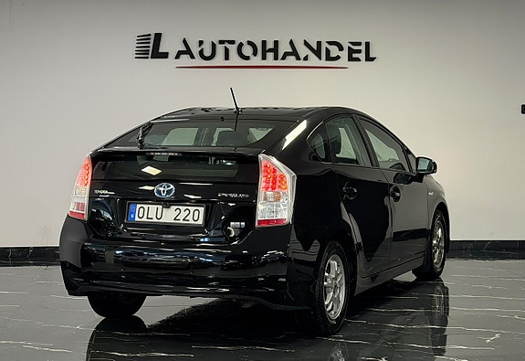 Toyota Prius 6 of 20