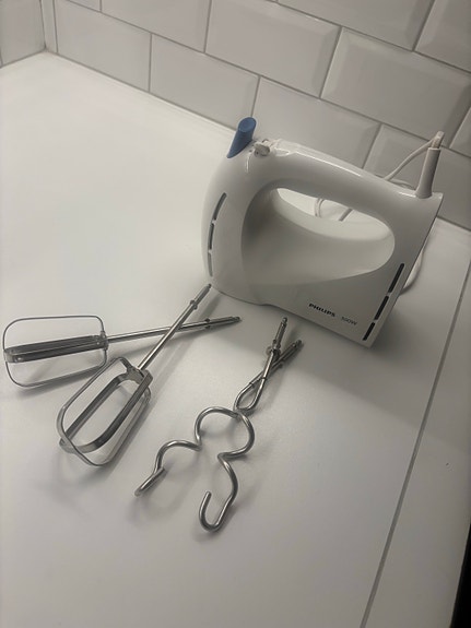 Philips elvisp 300 W – med vispar och degkrokar