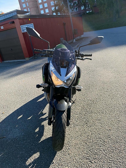 Kawasaki Z800 4 of 6
