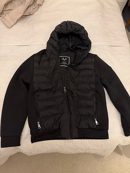 Product image 1 of 7