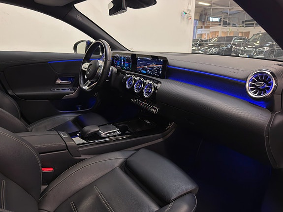 Mercedes-Benz CLA250 e 10 of 21