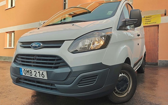 Ford Transit Custom Kombi 270S 24 of 26