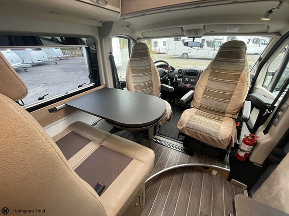 Adria Twin 600 SPT 16 of 22