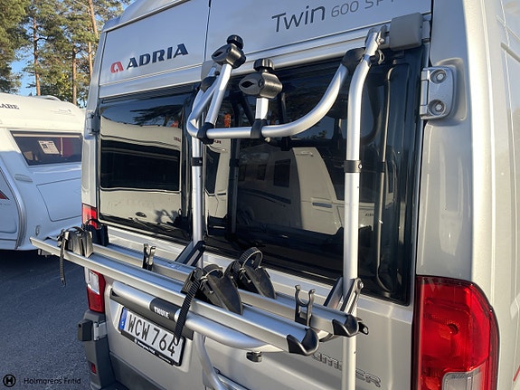 Adria Twin 600 SPT 4 of 22