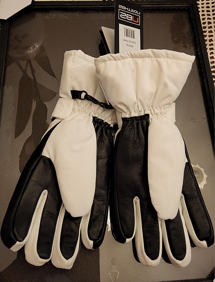 Product image 1 of 8