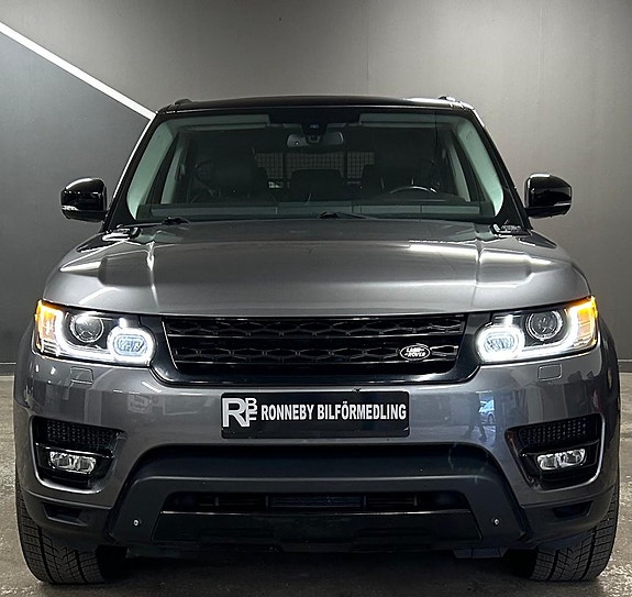 Land Rover Range Rover Sport 2 of 24