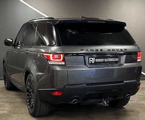 Land Rover Range Rover Sport 6 of 24