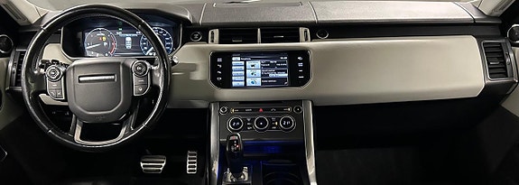 Land Rover Range Rover Sport 16 of 24