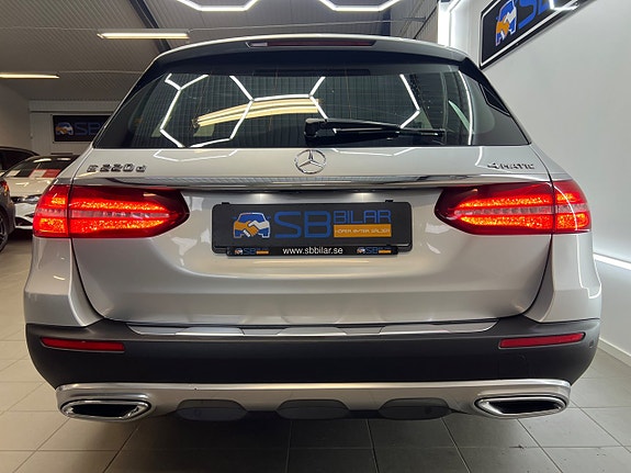 Mercedes-Benz E 220 d 4 of 30