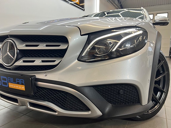 Mercedes-Benz E 220 d 10 of 30