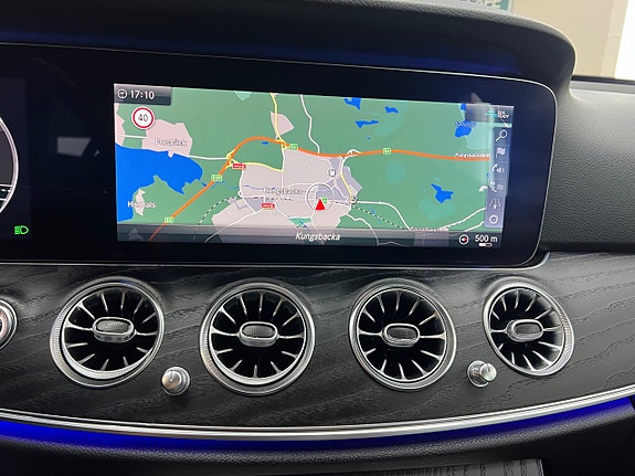 Mercedes-Benz E 220 d 23 of 30
