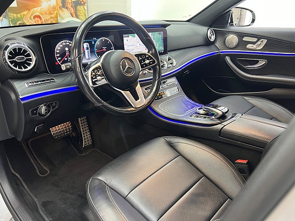 Mercedes-Benz E 220 d 19 of 30