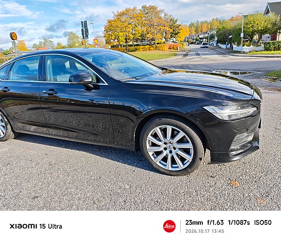 Volvo S90 24 of 26