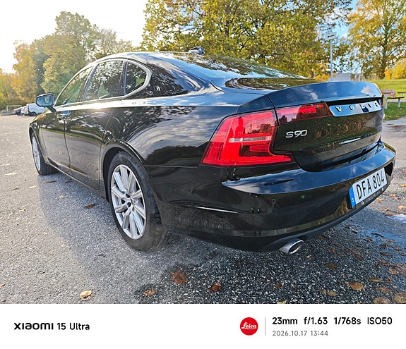 Volvo S90 23 of 26