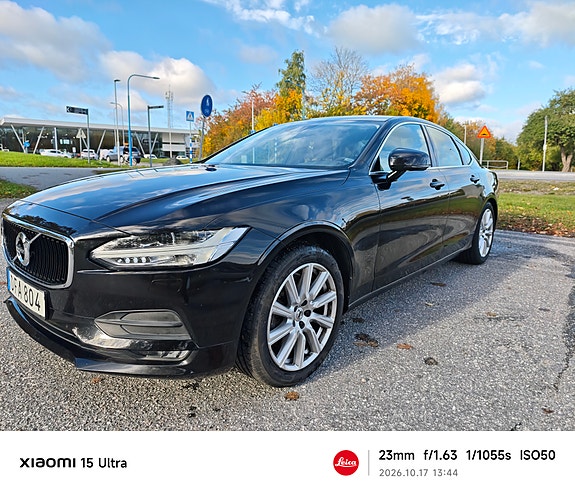 Volvo S90 20 of 26