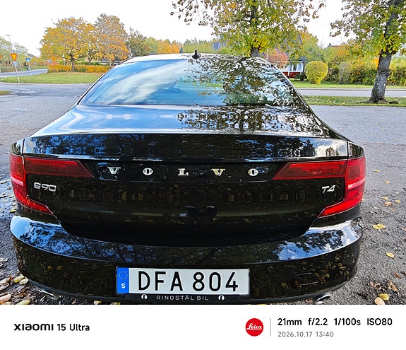 Volvo S90 10 of 26