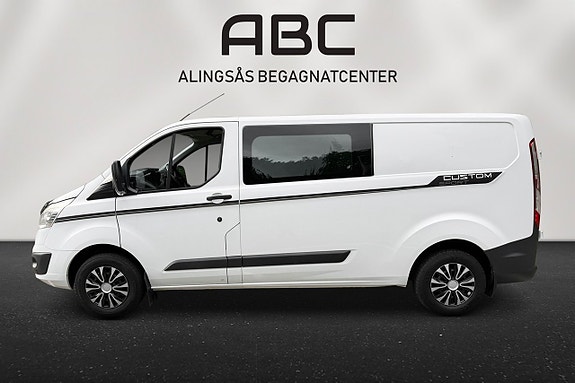 Ford Transit Custom 2 of 18