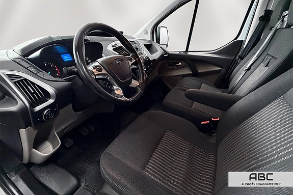 Ford Transit Custom 9 of 18