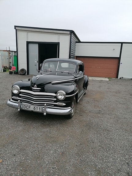 Plymouth Deluxe 2 of 5