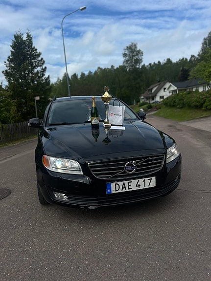 Volvo V70 9 of 11