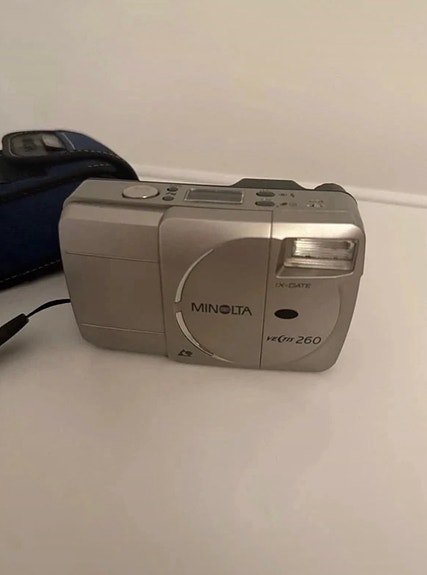 Product image 1 of 6