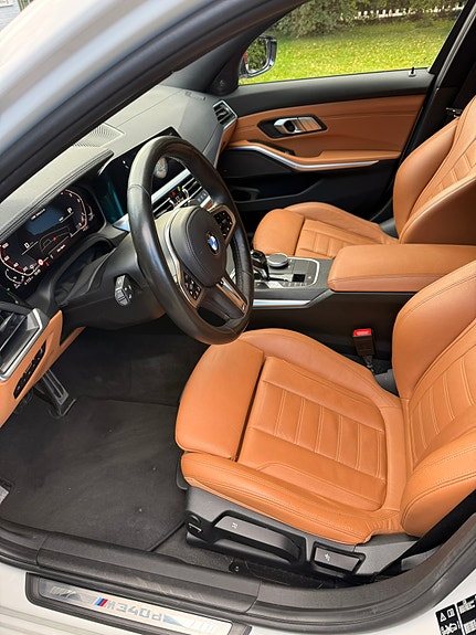 BMW M340d 3 of 8