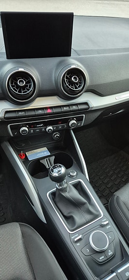 Audi Q2 3 of 6