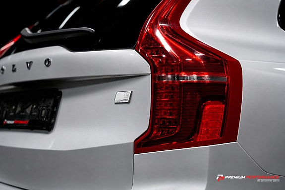 Volvo XC90 8 of 30