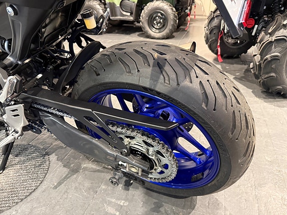 Yamaha MT-09 8 of 8