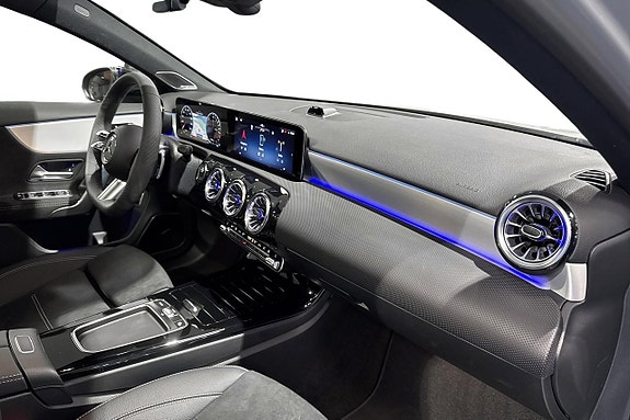 Mercedes-Benz A 250 e 8 of 18